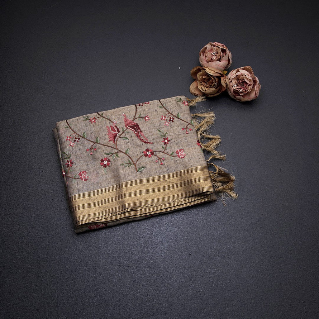 Semi Linen Grey Floral Thread Work Saree 02