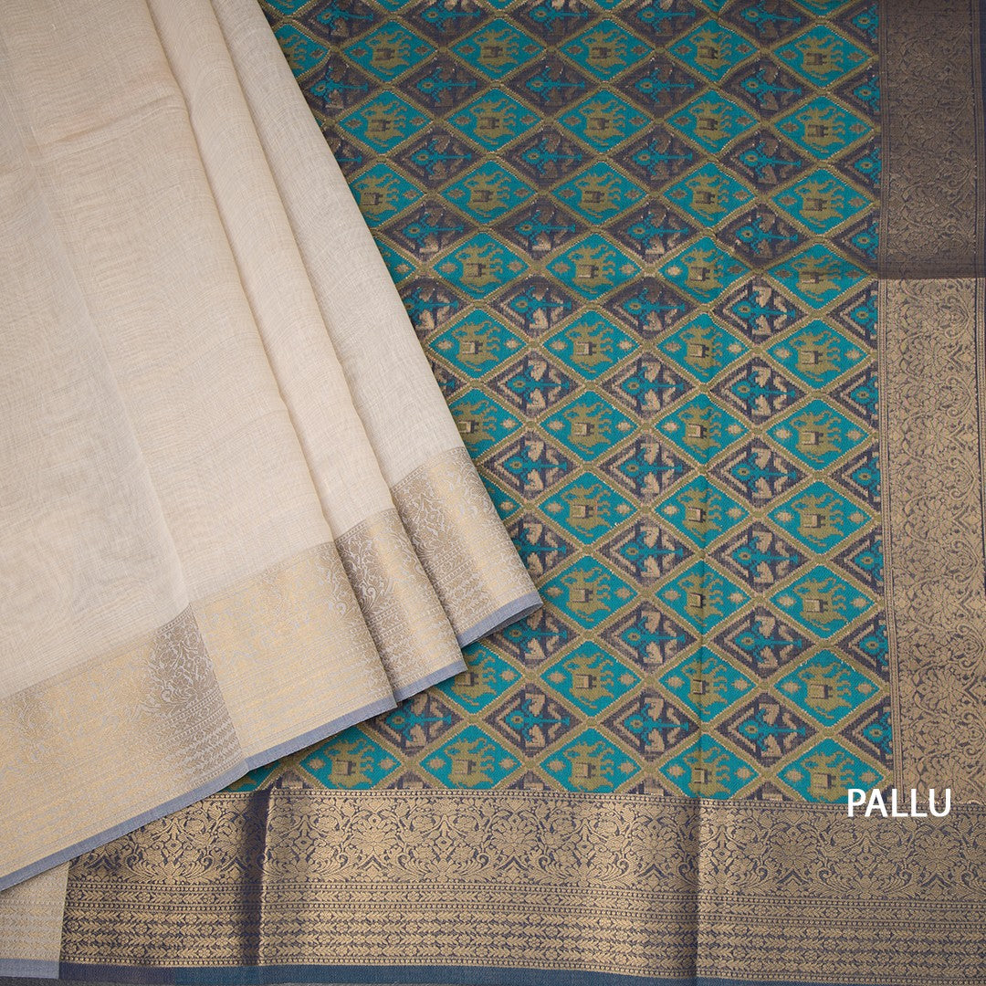 Raw Silk Cream Plain Saree With Zari Border