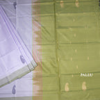 Vaazhai Naar Light Lavender Saree With Thread Buttas And Contrast Pallu