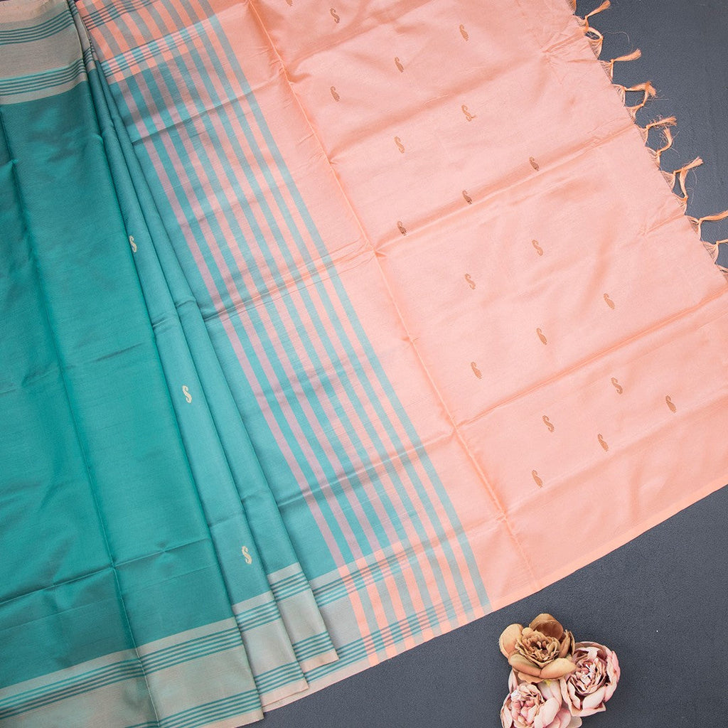 Vaazhai Naar Peacock Green Saree With Thread Buttas And Contrast Pallu