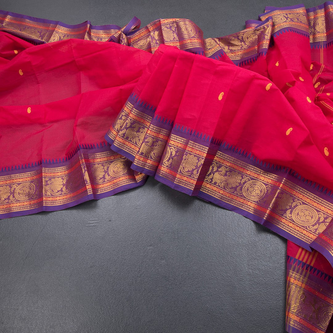 Kanchi Cotton Hot Pink Saree With Thread Buttas And Temple Border