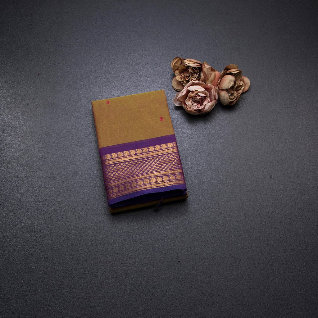 Kanchi Cotton Shot Colour Saree With Thread Buttas And Zari Border 05
