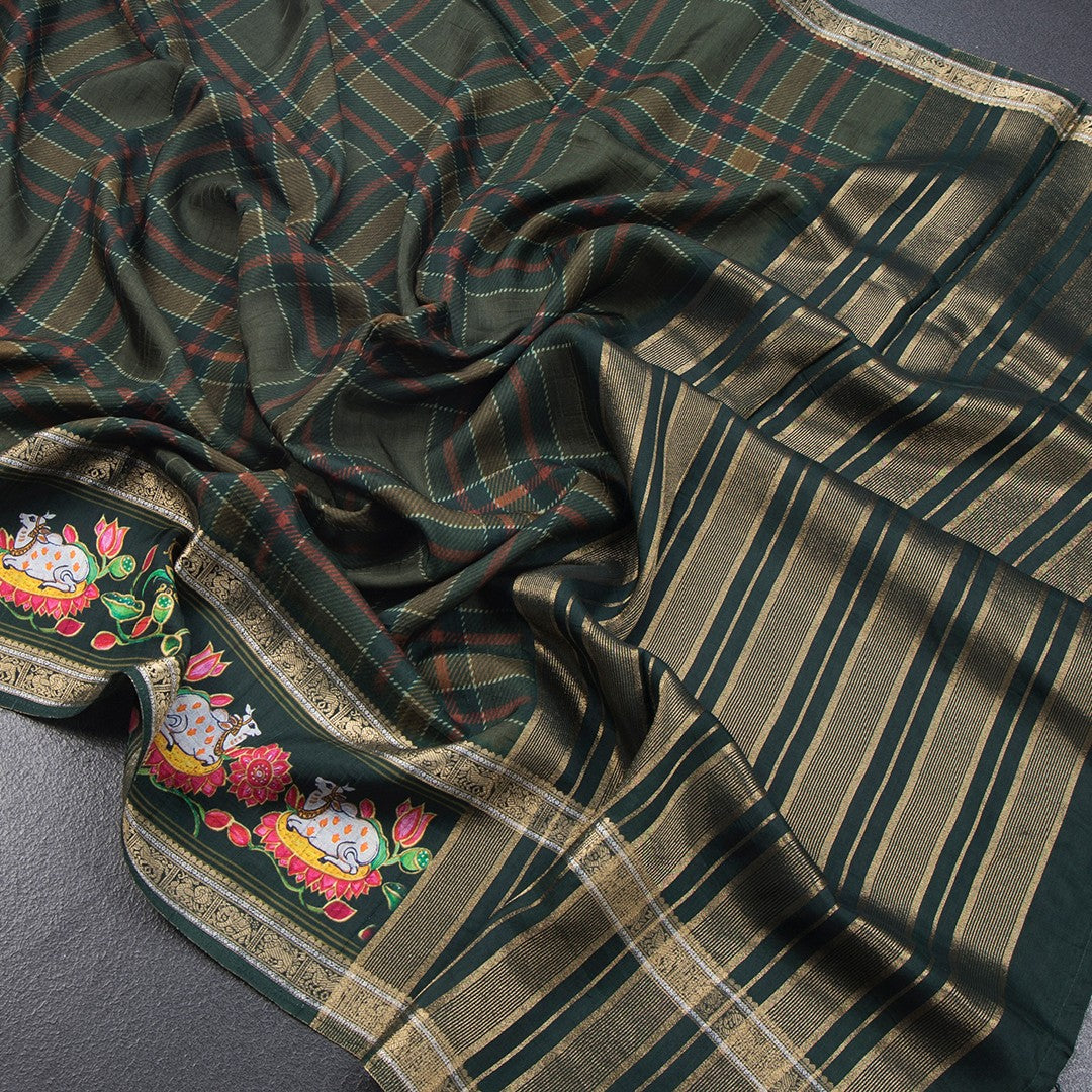 Raw Silk Dark Green Printed Checked Saree And Rettapet Border