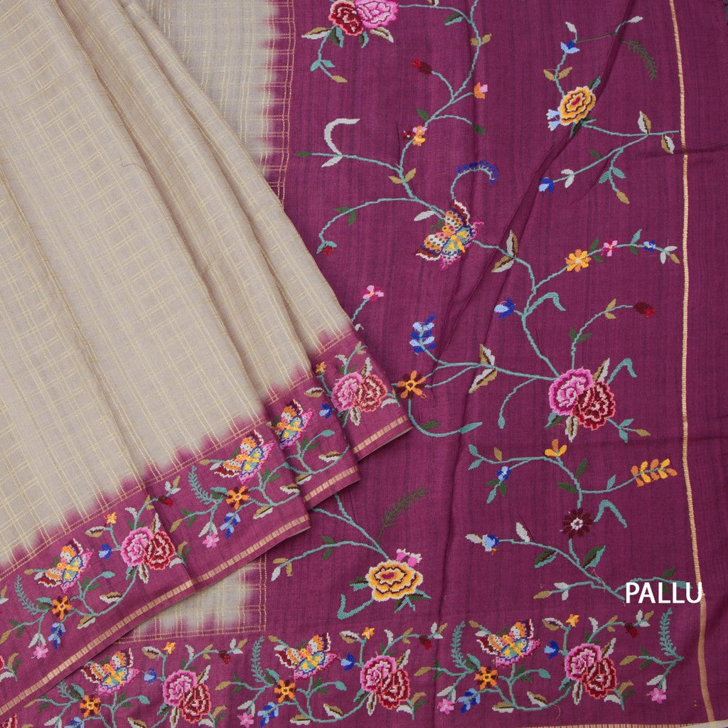 Raw Silk Grey Zari Checked Saree And Thread Border