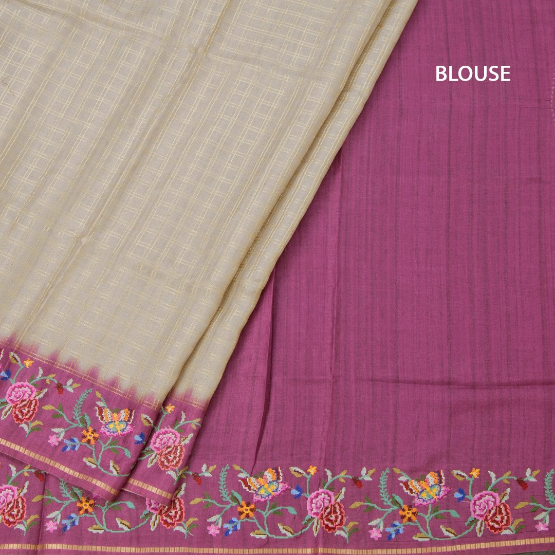 Raw Silk Grey Zari Checked Saree And Thread Border