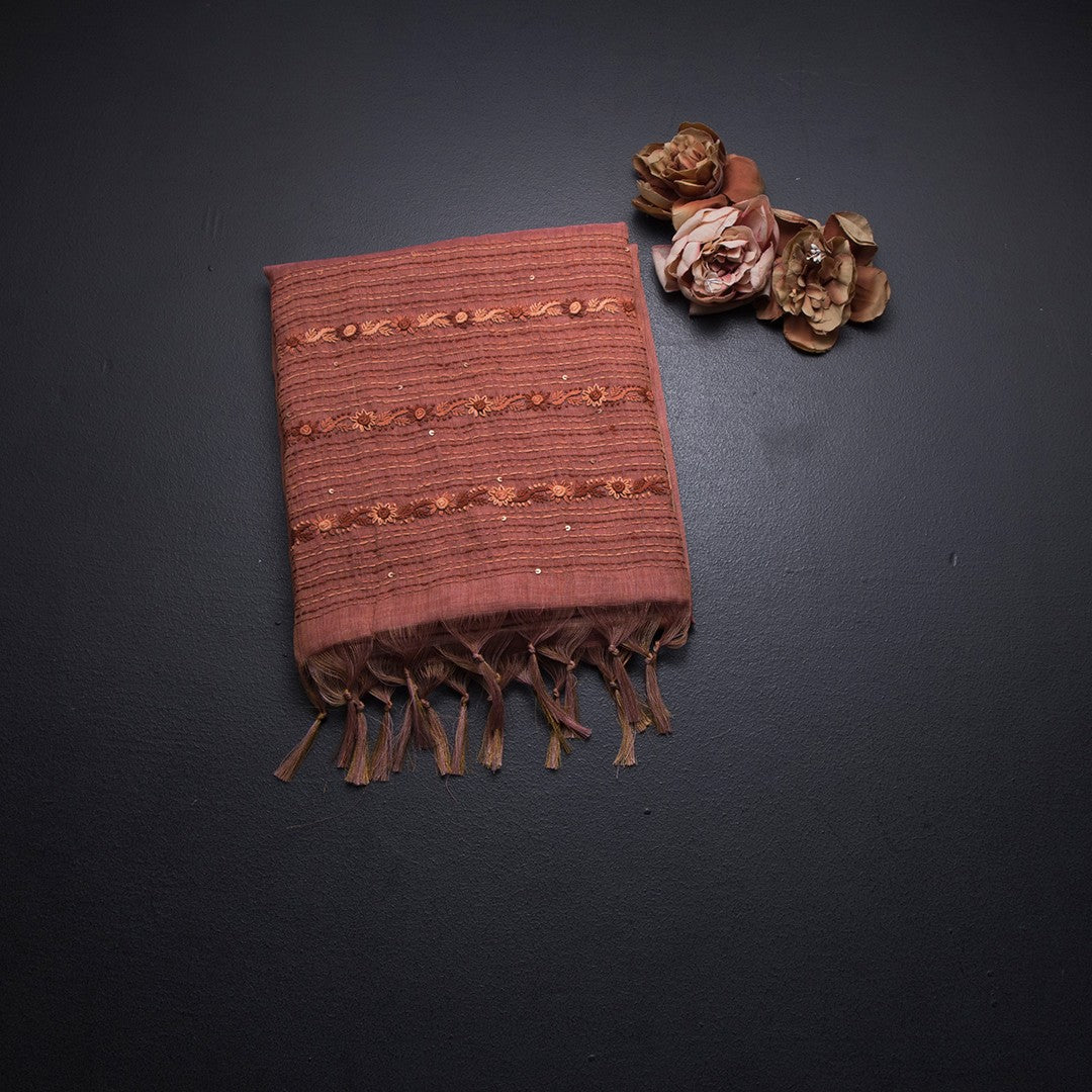 Linen Peach Floral Thread Work Saree