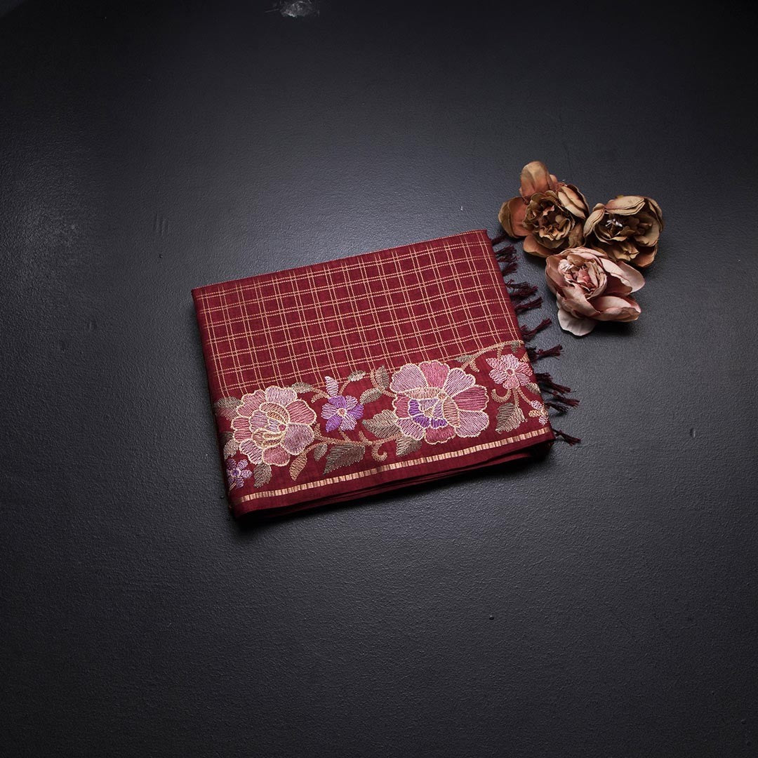 Raw Silk Maroon Zari Checked Saree And Floral Thread Border