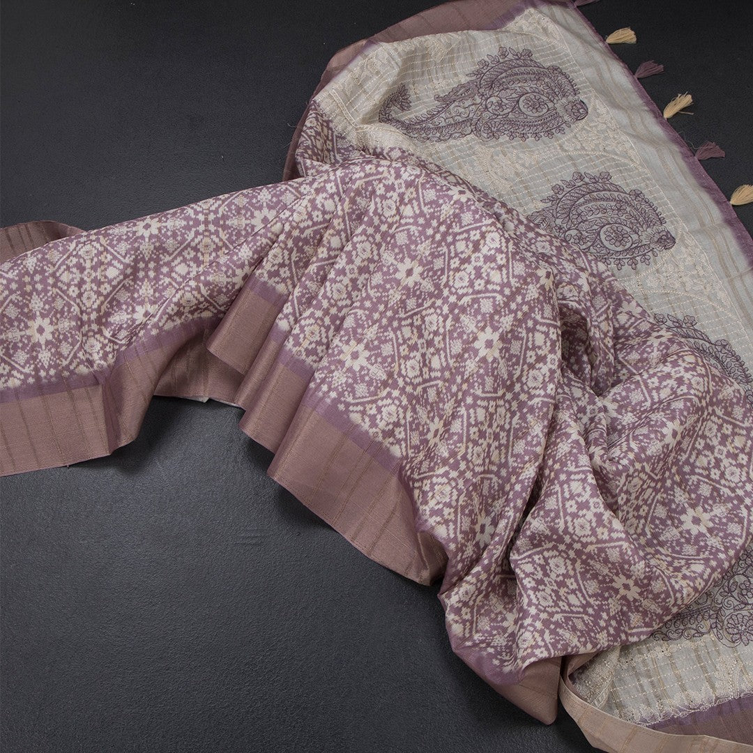 Raw Silk Purple Printed Saree With Zari Border