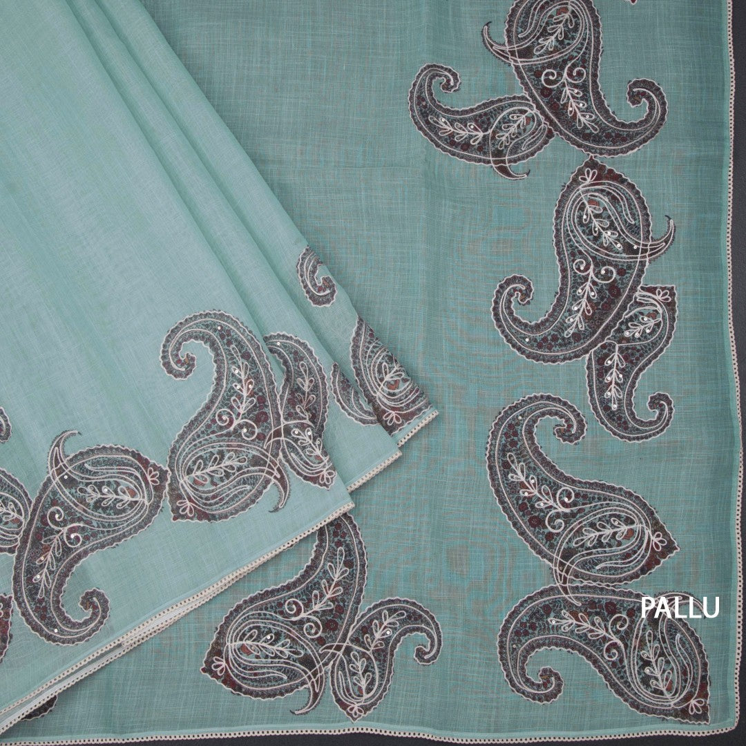 Linen Sea Green Borderless Thread Work Saree With Paisley Design