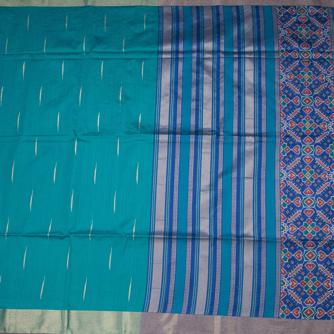 Raw Silk Peacock Green Saree With Malli Moggu Design And Zari Border