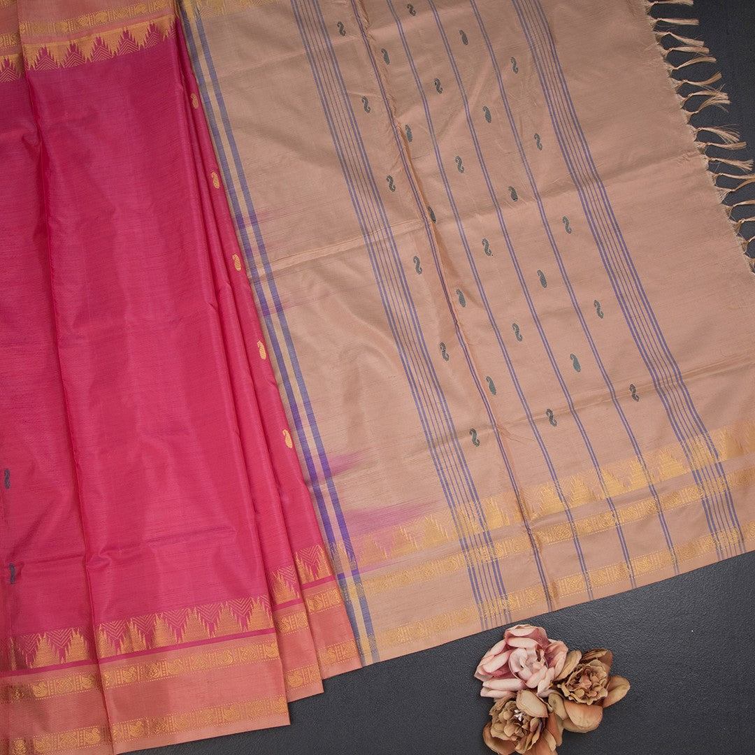 Vaazhai Naar Rose Pink Saree With Thread Buttas And Contrast Pallu