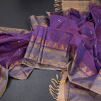 Vaazhai Naar Purple Saree With Thread Buttas And Contrast Pallu 03