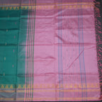 Vaazhai Naar Green Saree With Thread Buttas And Contrast Pallu