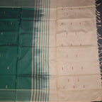 Vaazhai Naar Bottle Green Saree With Thread Buttas And Contrast Pallu