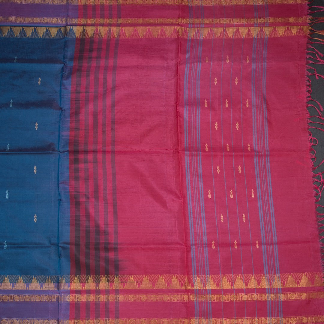 Vaazhai Naar Peacock Blue Saree With Thread Buttas And Contrast Pallu 02