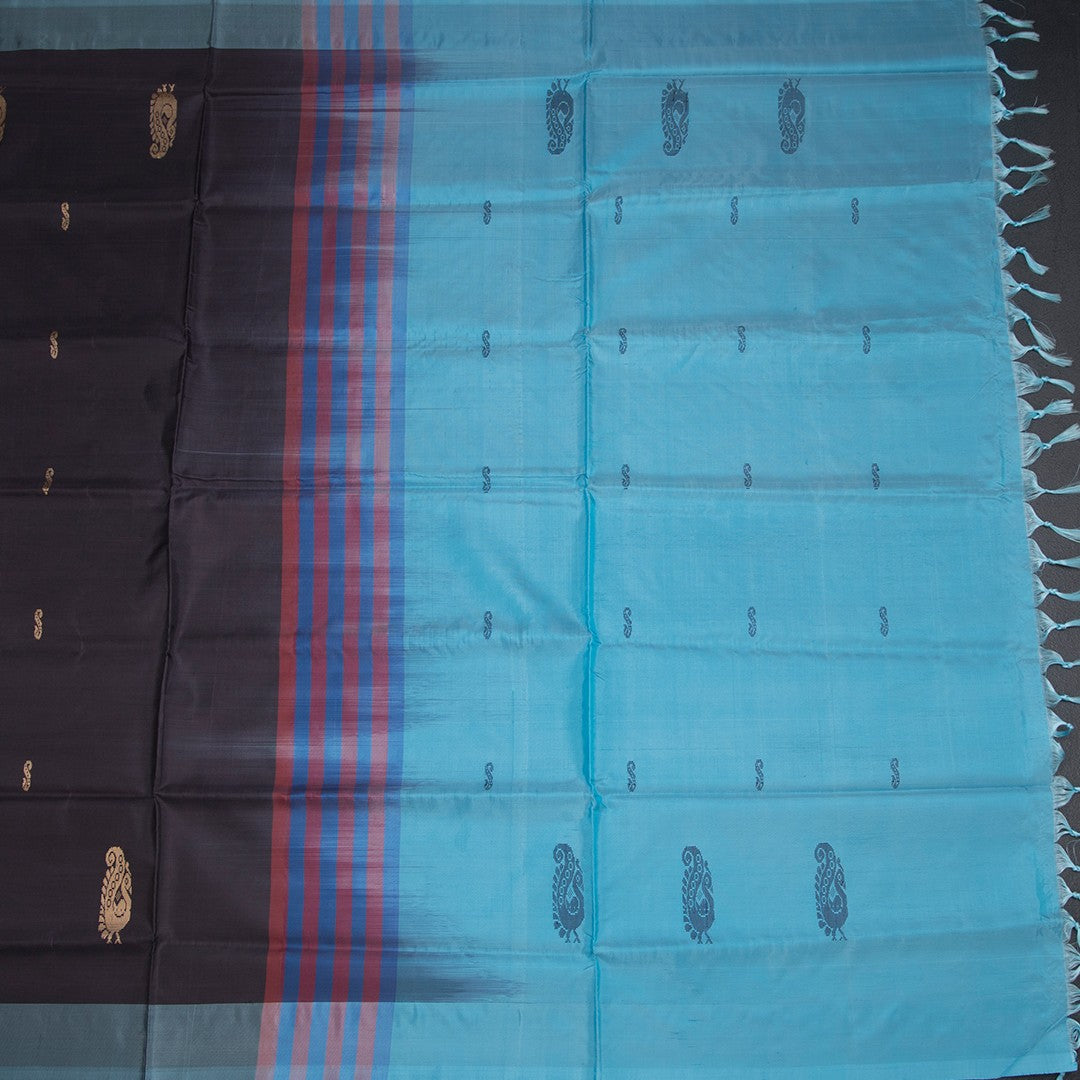 Vaazhai Naar Dark Brown Saree With Thread Buttas And Contrast Pallu
