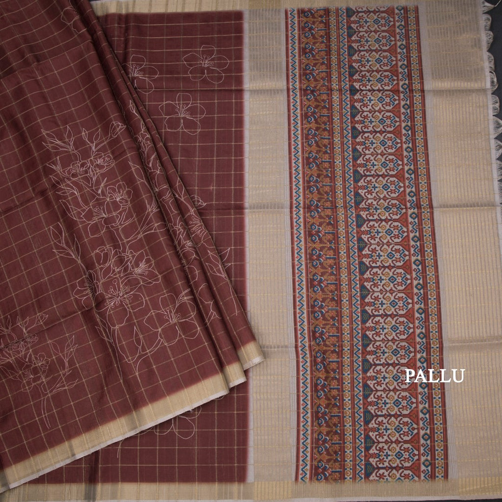 Raw Silk Maroon Checks With Printed Saree