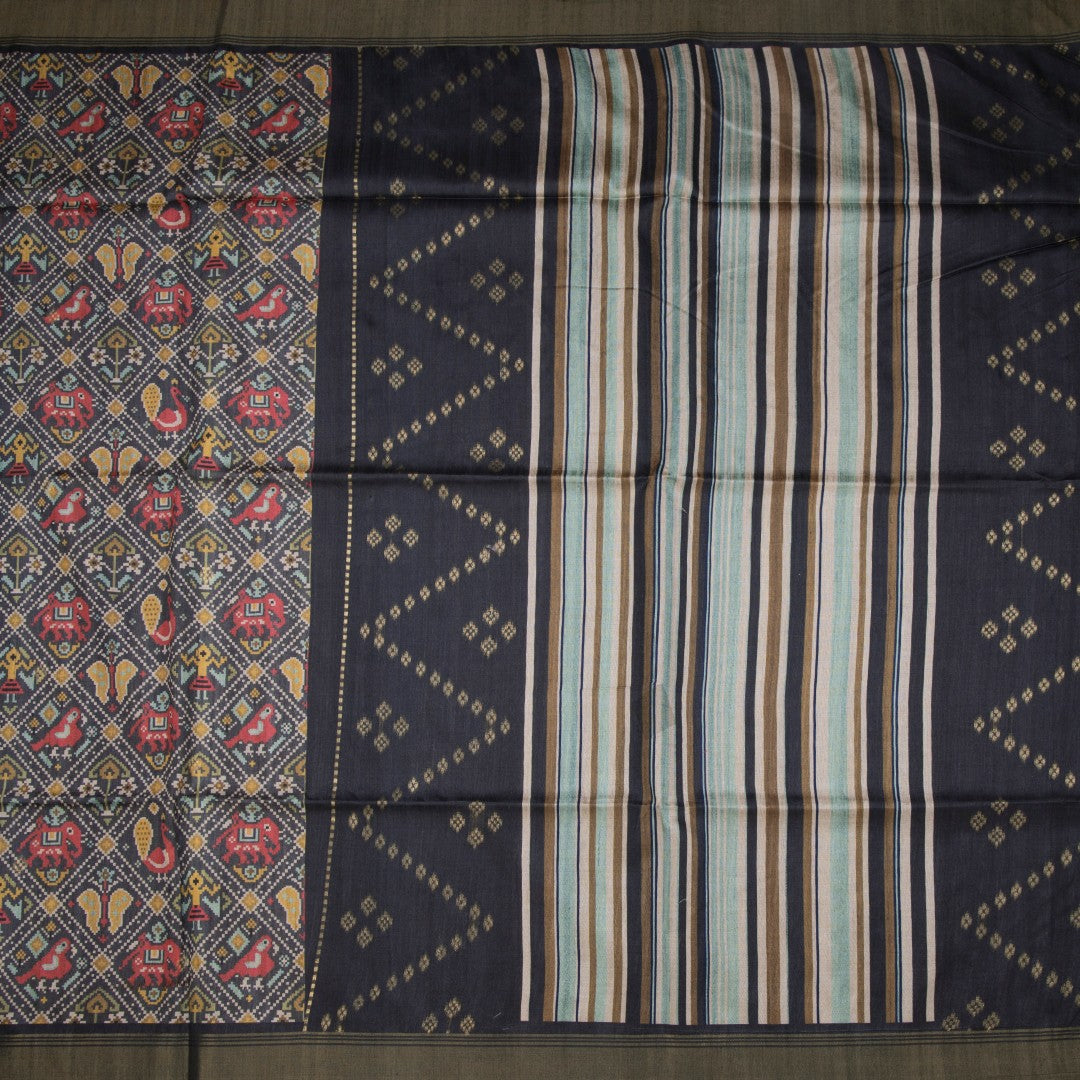 Raw Silk Grey Printed Saree 05