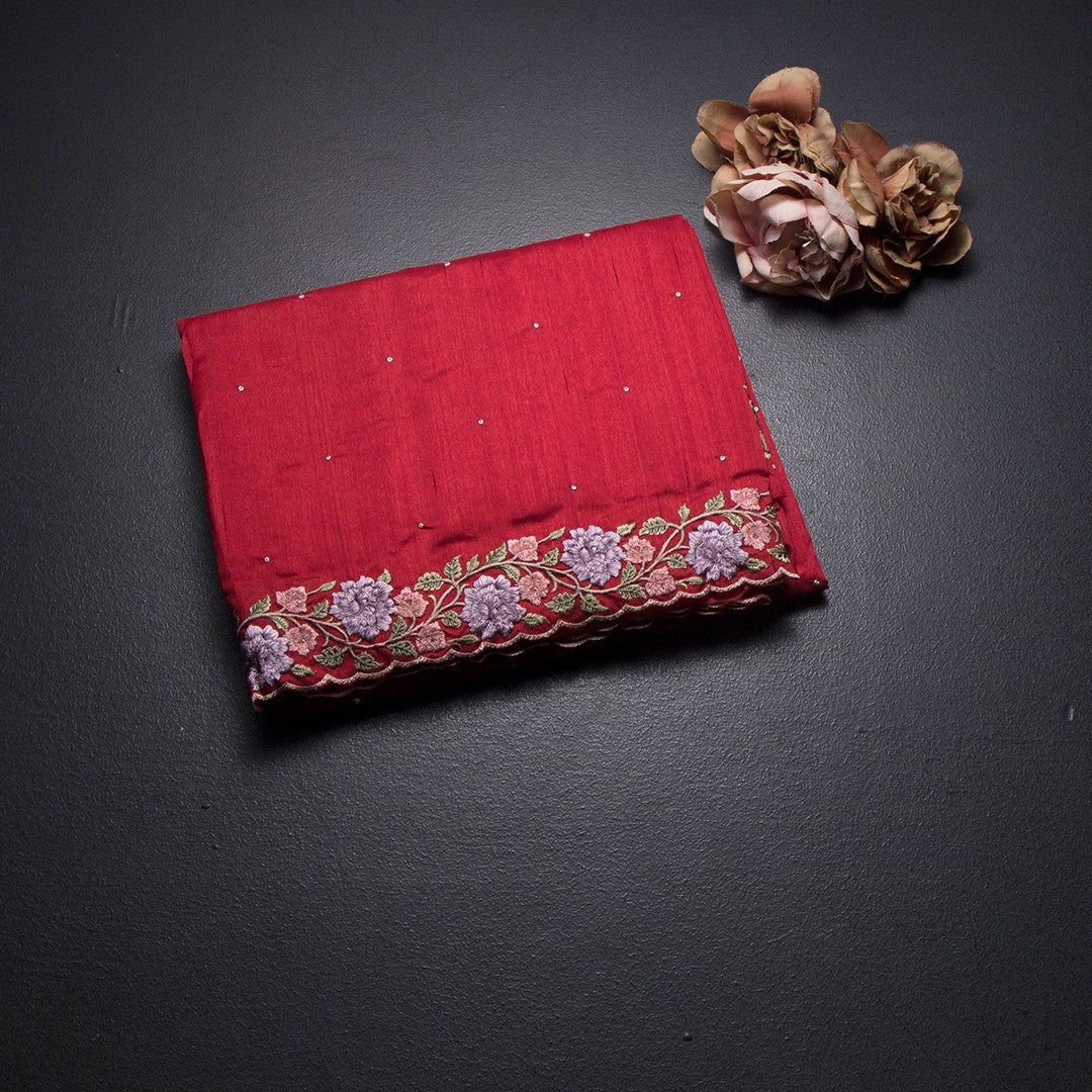 RTSR42114-1-Raw-Silk-Red-Floral-Thread-Work-Saree-fold