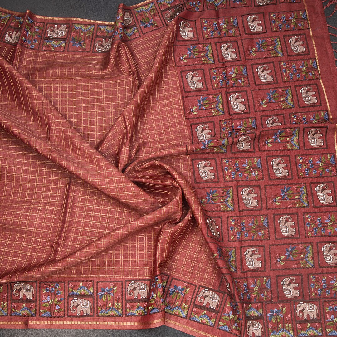 RTSR42118-5-Raw-Silk-Coral-Pink-Zari-Checked-With-Thread-Work-Saree-crush