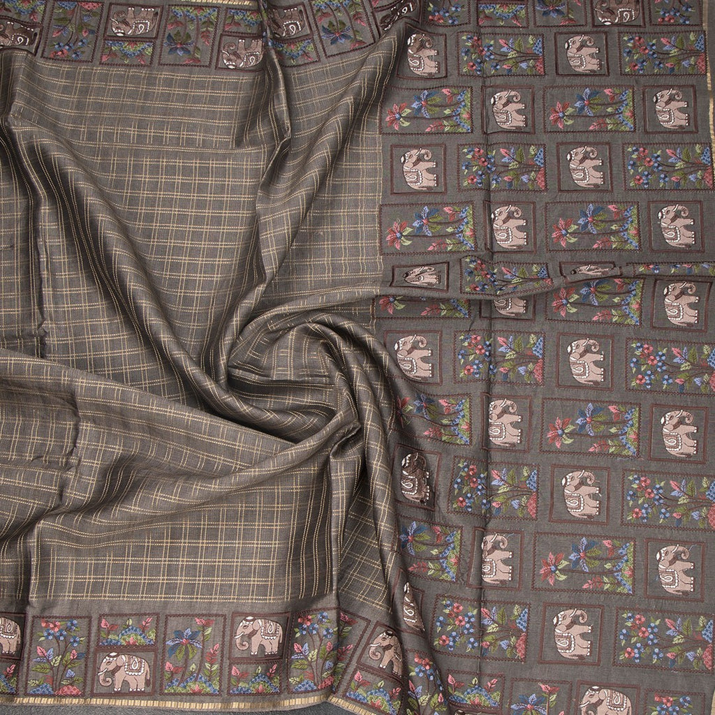 RTSR42119-5-Raw-Silk-Grey-Zari-Checked-With-Thread-Work-Saree-crush