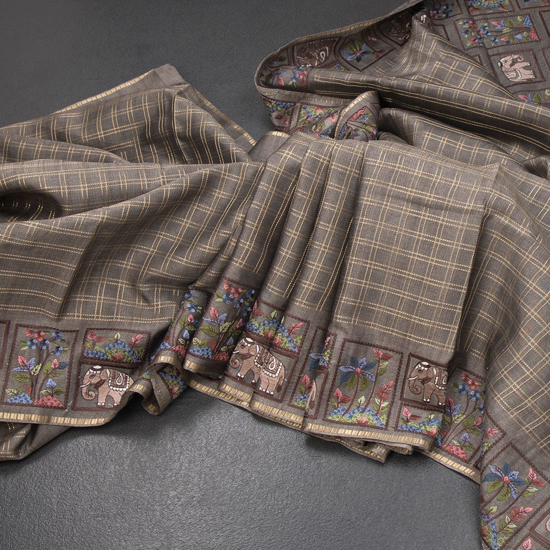 RTSR42119-Raw-Silk-Grey-Zari-Checked-With-Thread-Work-Saree-main