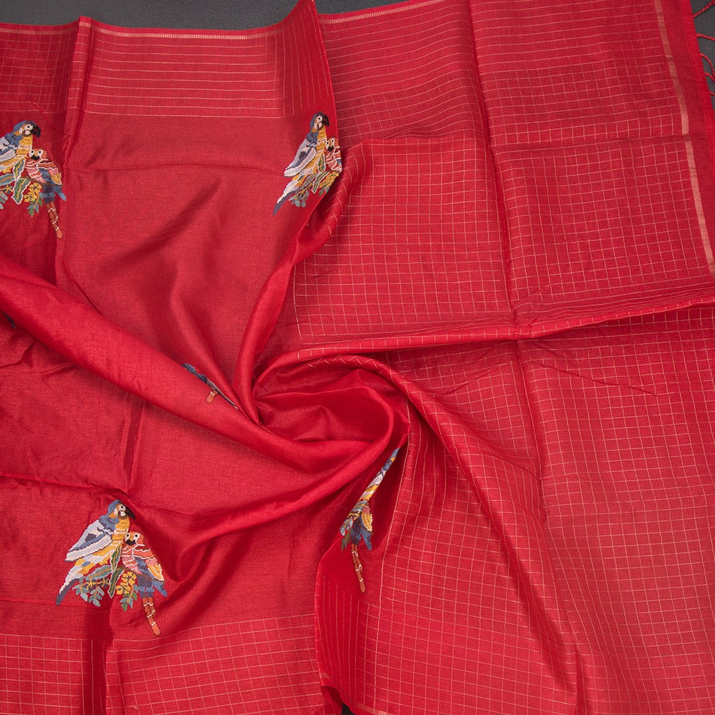 RTSR42124-5-Raw-Silk-Red-Zari-With-Thread-Work-Saree-In-Birds-Design-crush