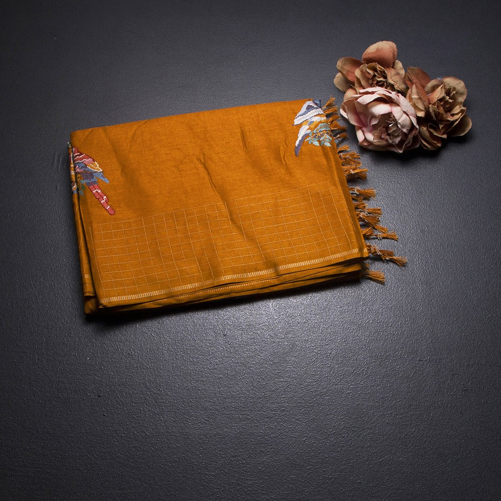 RTSR42128-1-Raw-Silk-Mustard-Yellow-Zari-With-Thread-Work-Saree-In-Birds-Design-fold