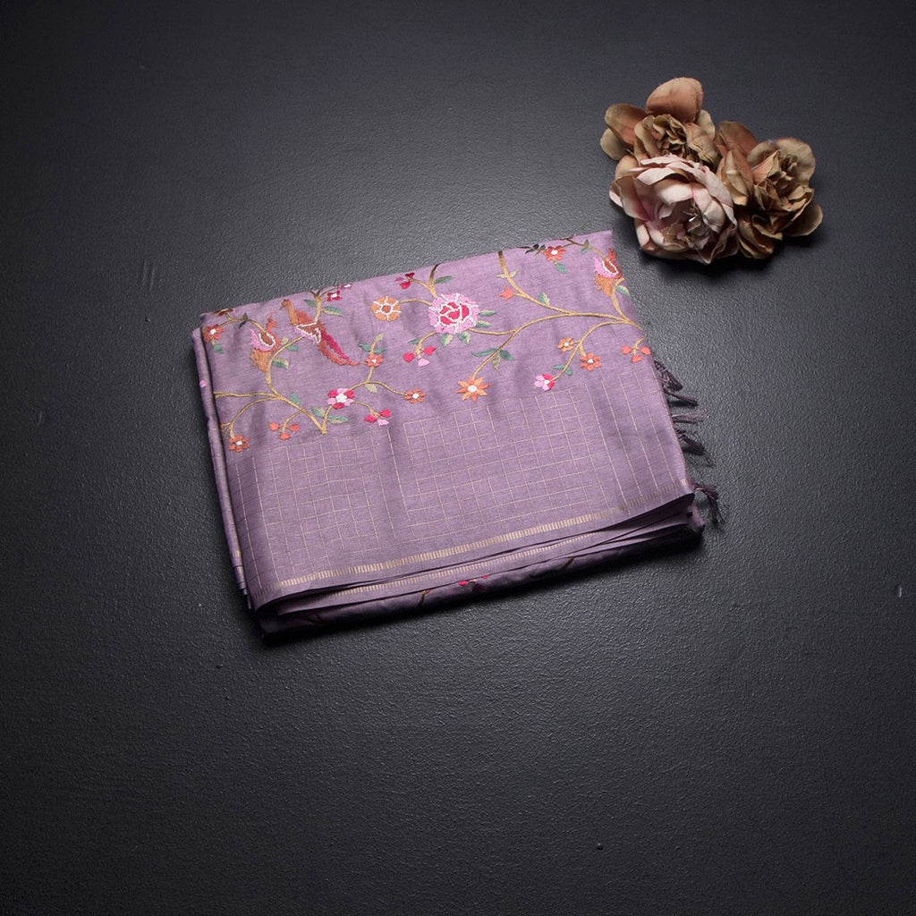 RTSR42137-1-Raw-Silk-Lavender-Zari-With-Thread-Work-Saree-In-Birds-Design-fold