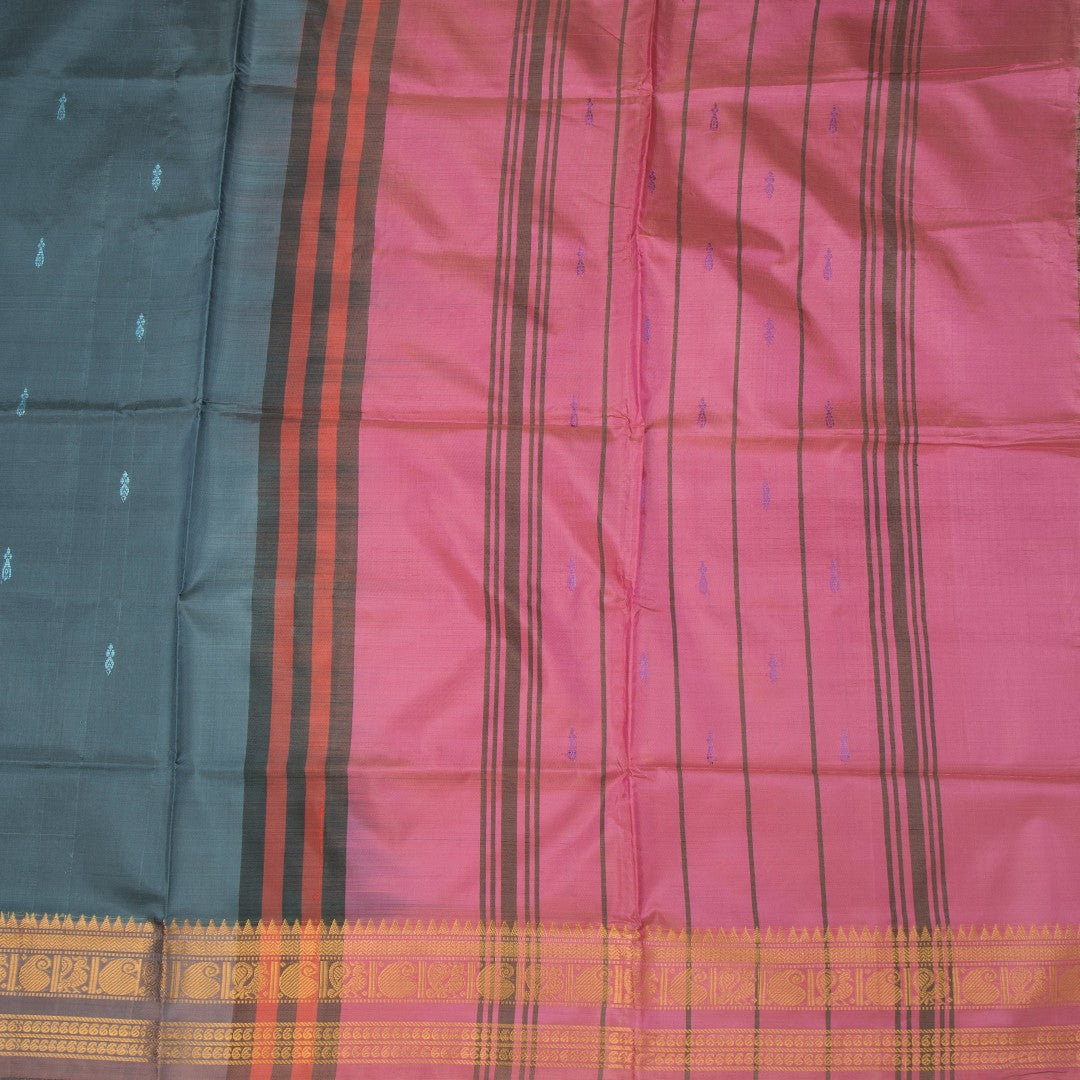 RTSR42142-2-Vaazhai-Naar-Grey-Saree-With-Thread-Buttas-And-Contrast-Pallu-04-full-veiw