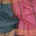 RTSR42142-5-Vaazhai-Naar-Grey-Saree-With-Thread-Buttas-And-Contrast-Pallu-04-crush