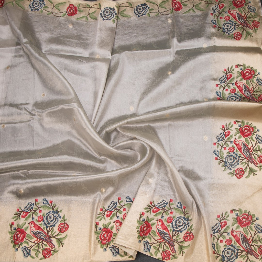 RTSR42193-5-Tissue-Silver-Saree-With-Zari-Buttas-And-Thread-Border-crush