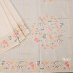 RTSR42201-3-Raw-Silk-Cream-Zari-Buttas-And-Thread-Border-pallu