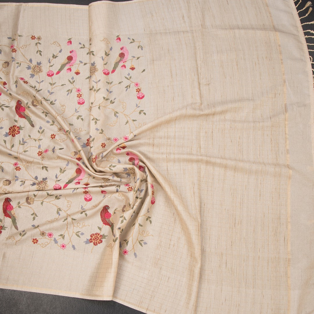 RTSR42213-5-Raw-Silk-Cream-Thread-Work-Saree-With-Birds-Design-02-crush
