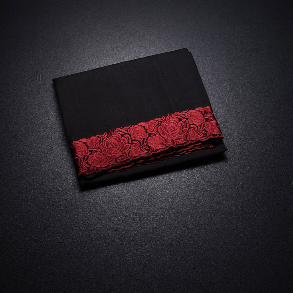 RTSR42253-1-Raw-Silk-Black-Plain-Saree-And-Thread-Border-fold
