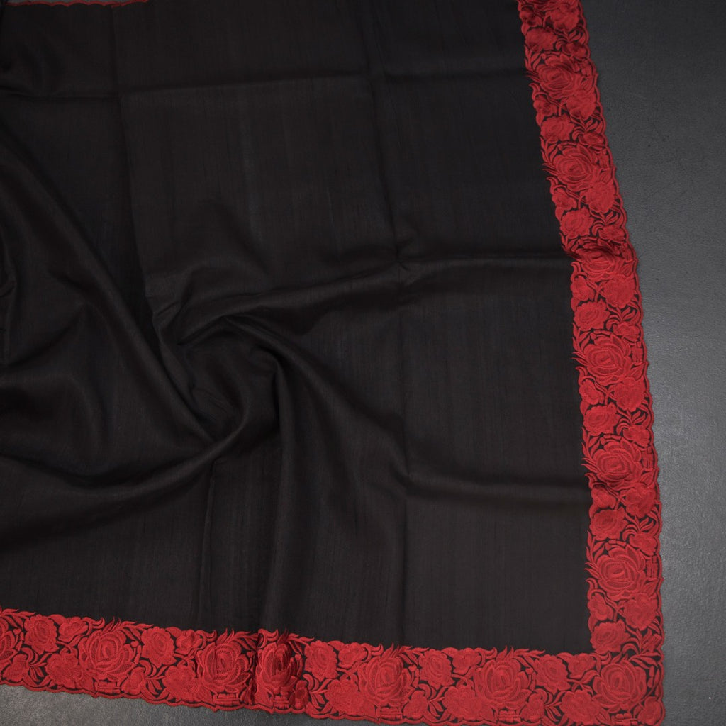 RTSR42253-5-Raw-Silk-Black-Plain-Saree-And-Thread-Border-crush