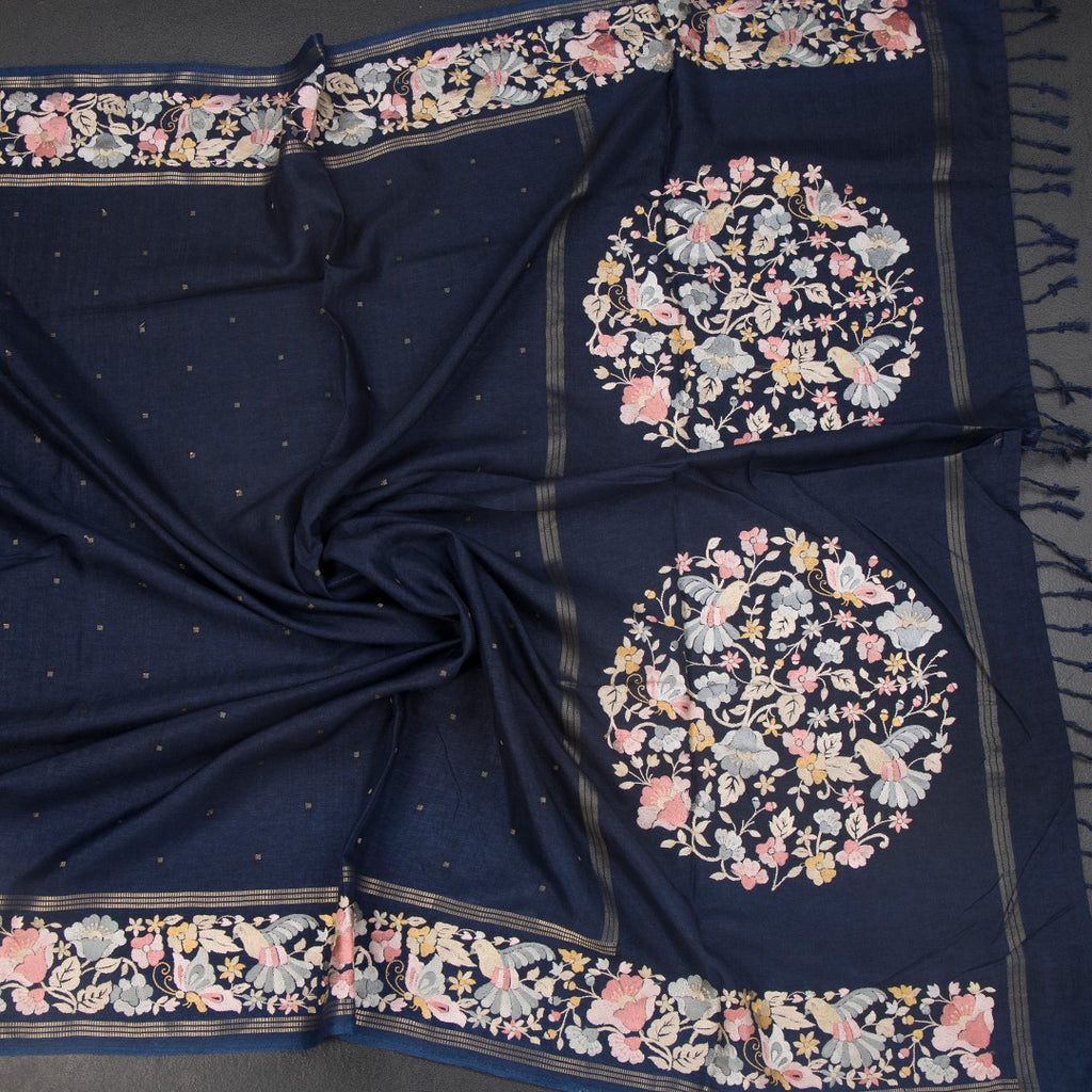 RTSR42267-5-Raw-Silk-Navy-Blue-Saree-With-Zari-Buttas-And-Thread-Border-crush