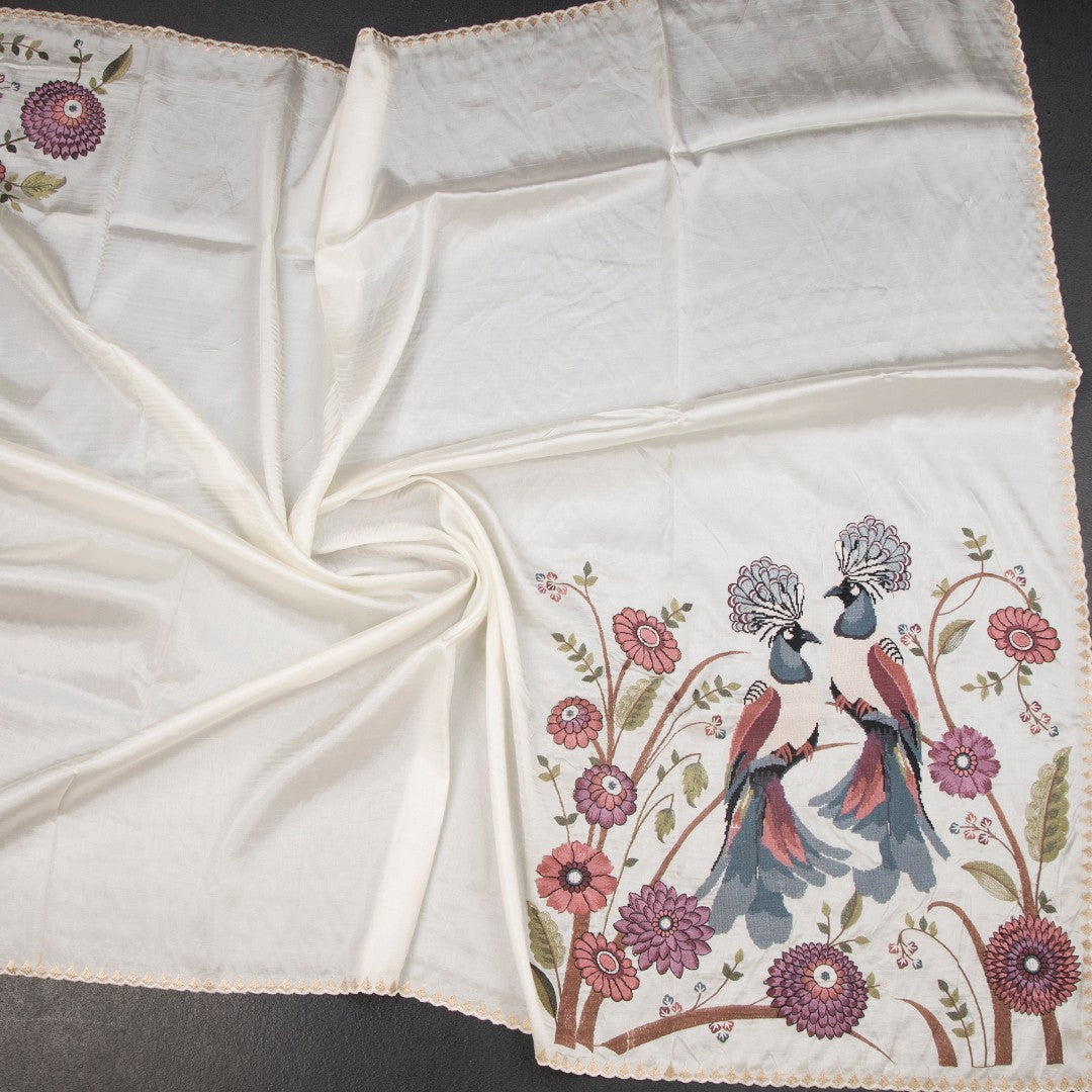 RTSR42285-4-Raw-Silk-Cream-Thread-Work-Saree-With-Birds-Design-04-crush