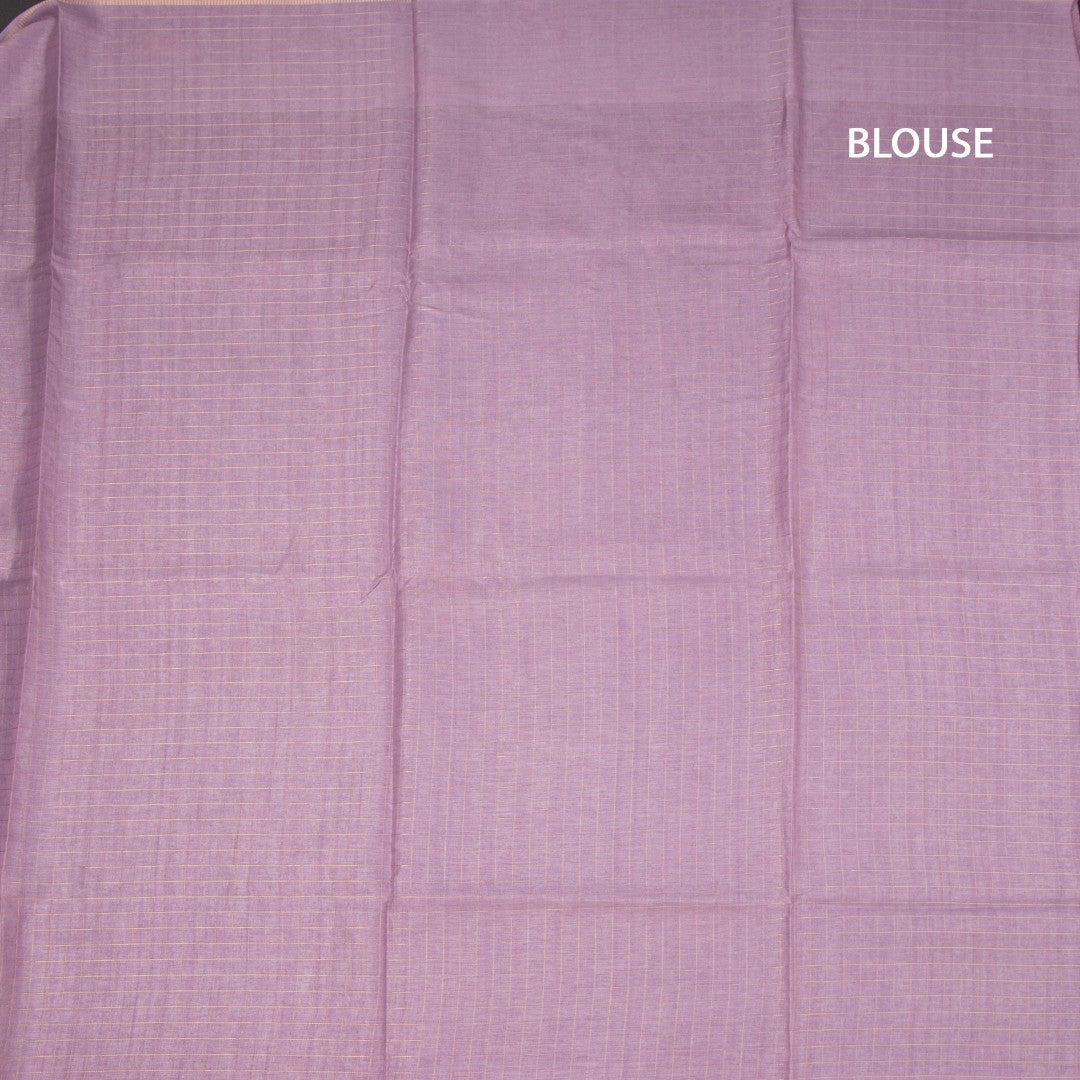 RTSR42294-3-Raw-Silk-Lavender-Thread-Work-Saree-With-Birds-Design-03-blouse