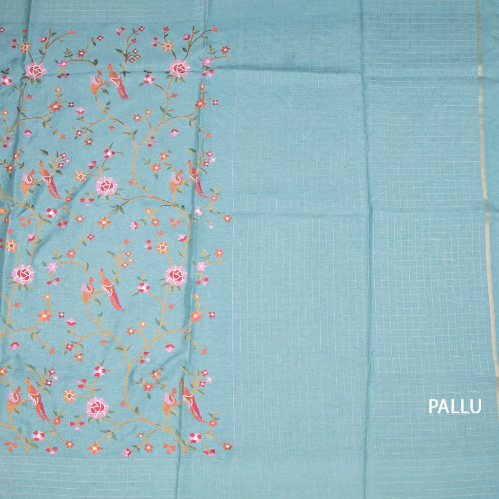 RTSR42309-2-Raw-Silk-Sky-Blue-Thread-Work-Saree-With-Birds-Design-02-pallu