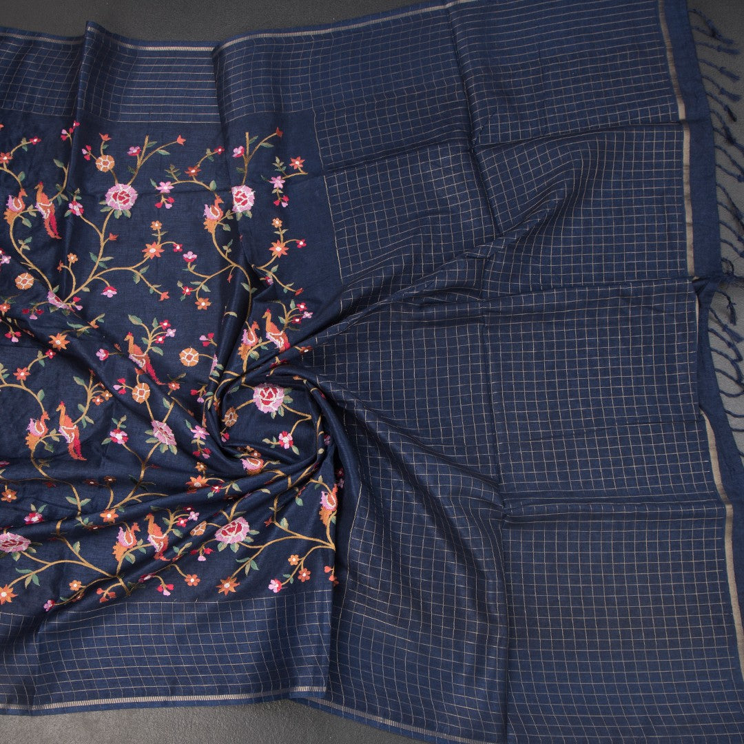 RTSR42313-4-Raw-Silk-Dark-Blue-Thread-Work-Saree-With-Birds-Design-02-crush
