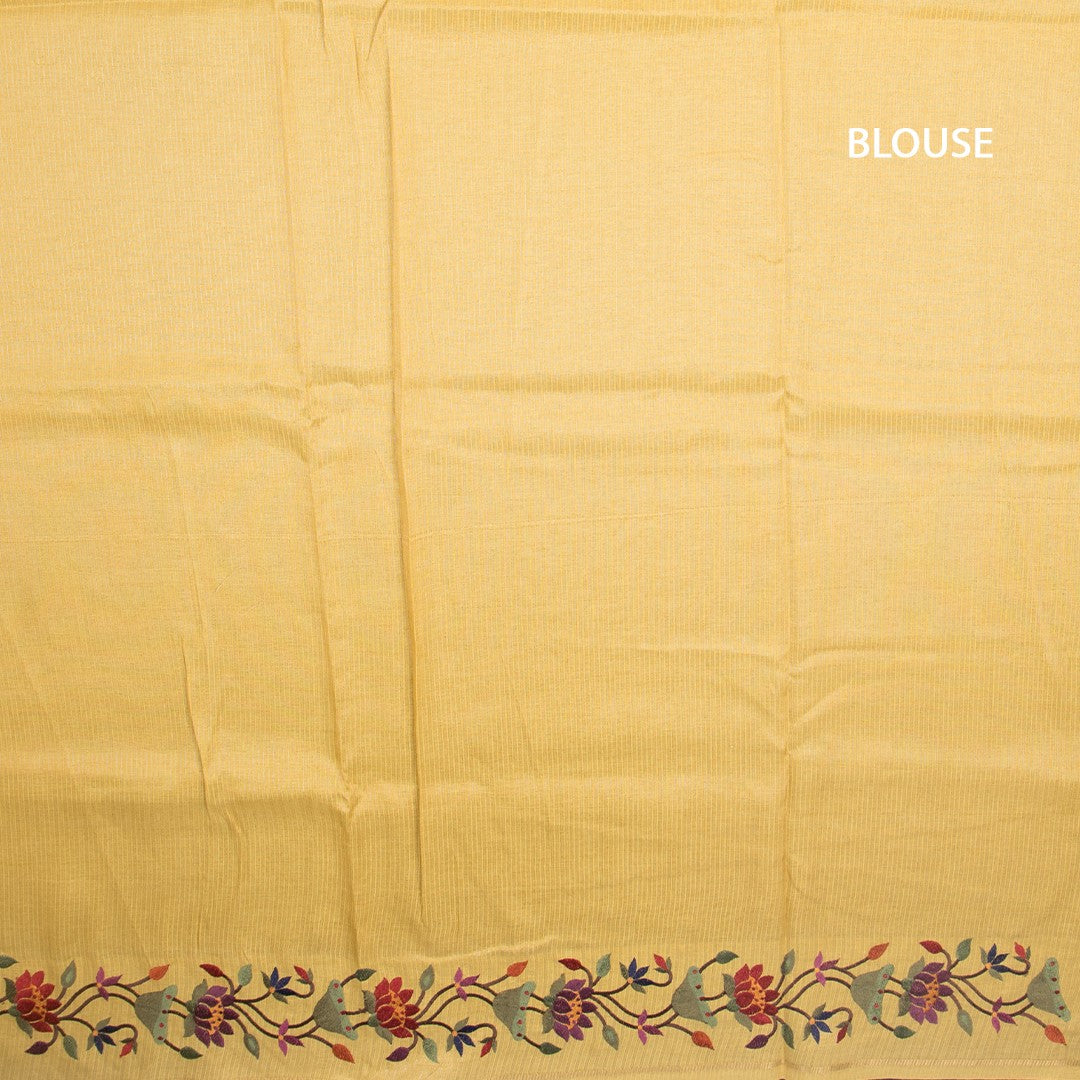 RTSR42327-3-Raw-Silk-Yellow-Zari-Stripes-Saree-And-Thread-Border-02-blouse