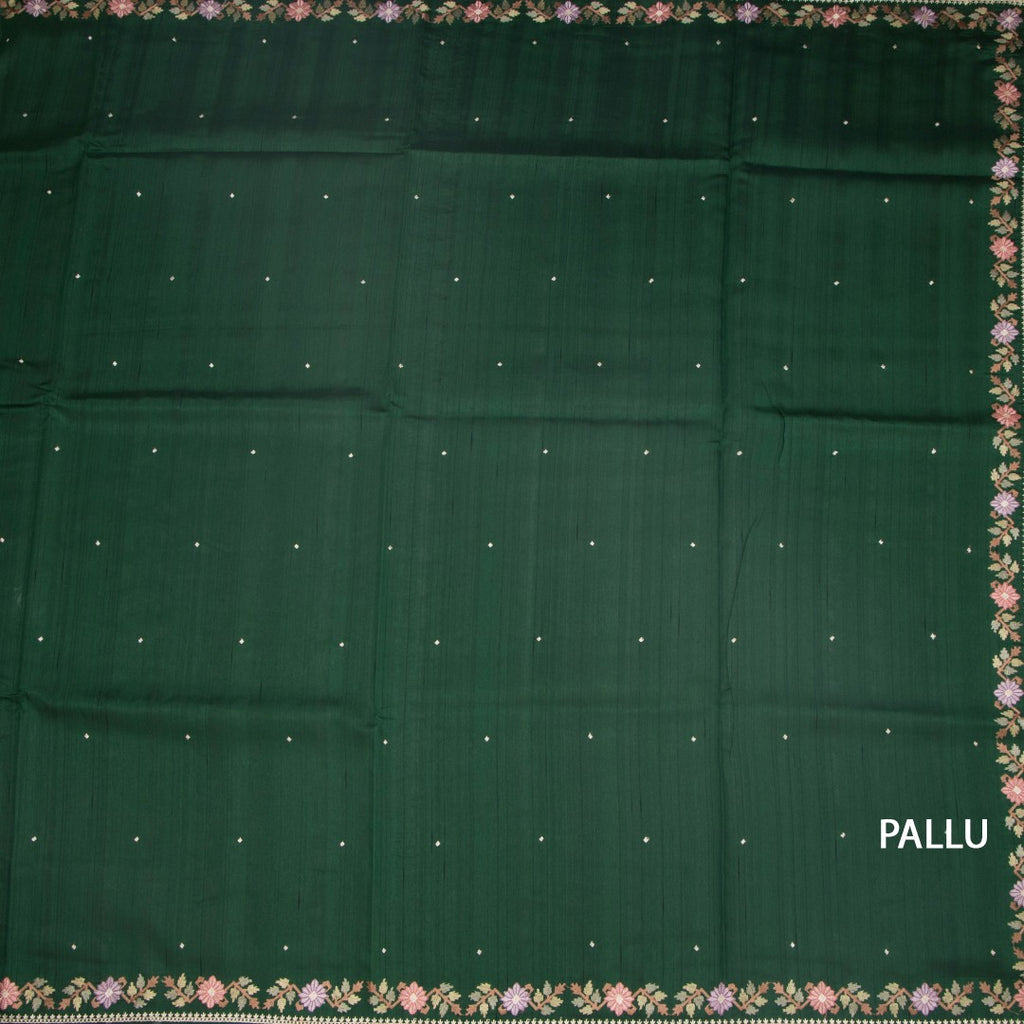 RTSR42331-2-Raw-Silk-Dark-Green-Saree-With-Zari-buttas-And-Thread-Border-pallu