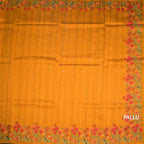 RTSR42336-2-Raw-Silk-Mango-Yellow-Saree-With-Zari-buttas-And-Thread-Border-04-pallu