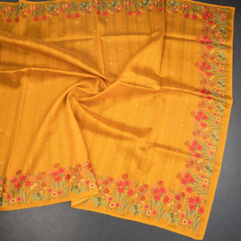 RTSR42336-4-Raw-Silk-Mango-Yellow-Saree-With-Zari-buttas-And-Thread-Border-04-crush