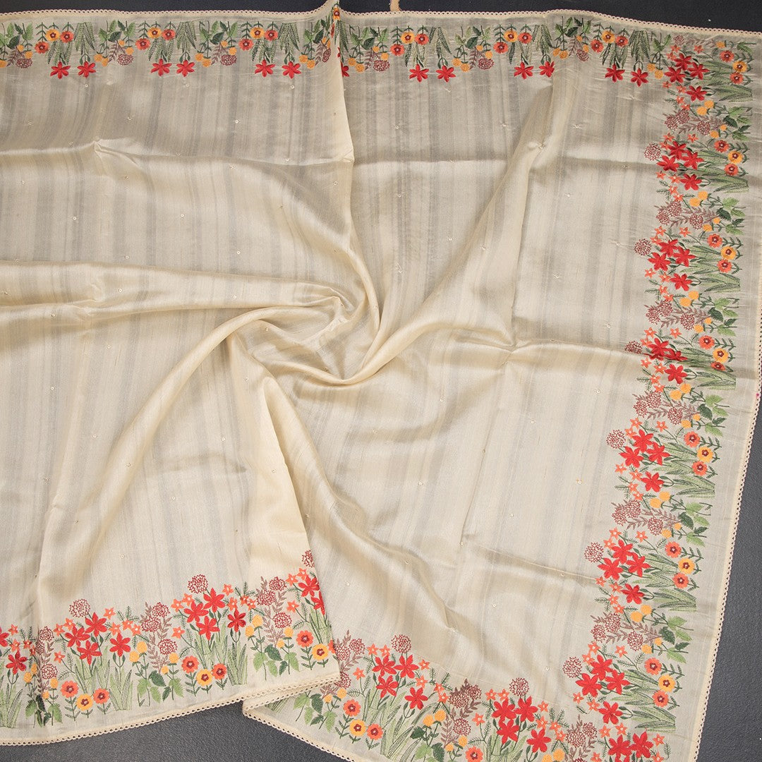 RTSR42339-4-Raw-Silk-Cream-Saree-With-Zari-buttas-And-Thread-Border-02-crush
