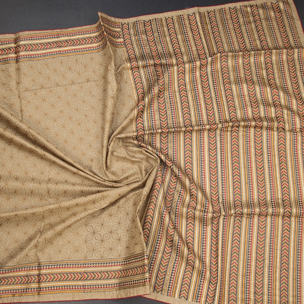 RTSR42365-4-Raw-Silk-Light-Brown-Thread-Work-Saree-crush