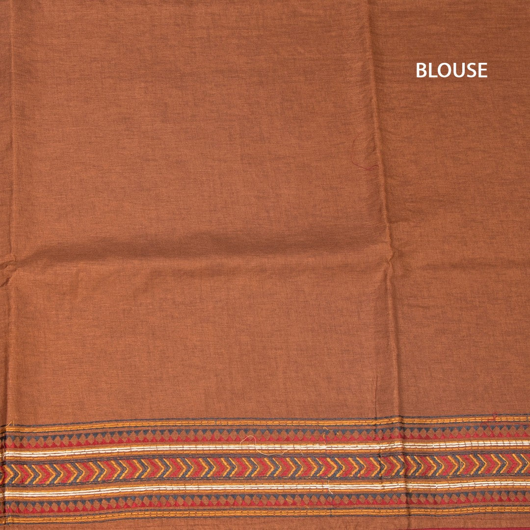RTSR42366-3-Raw-Silk-Cinnamon-Brown-Thread-Work-Saree-blouse