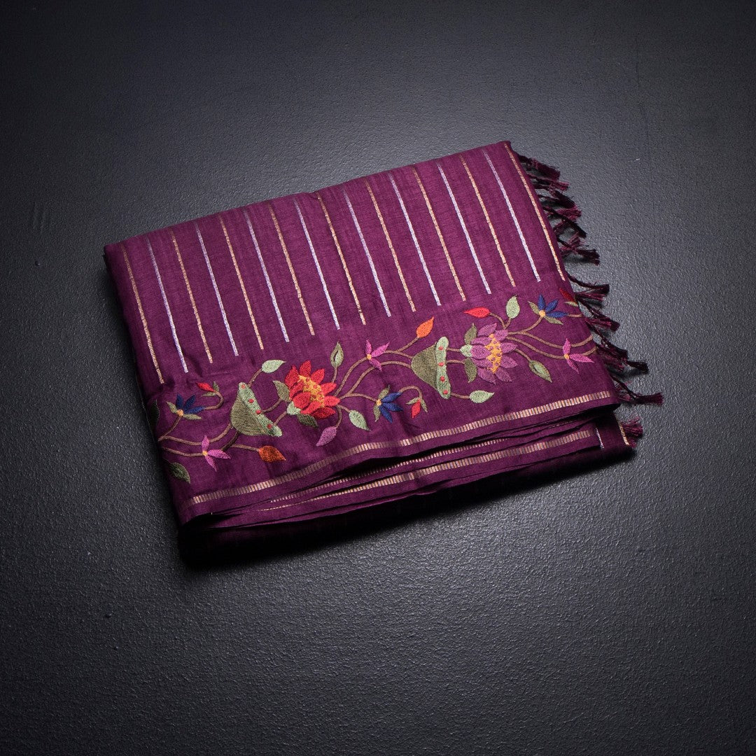 RTSR42380-1-Raw-Silk-Purple-Zari-Stripes-Saree-And-Thread-Border-fold
