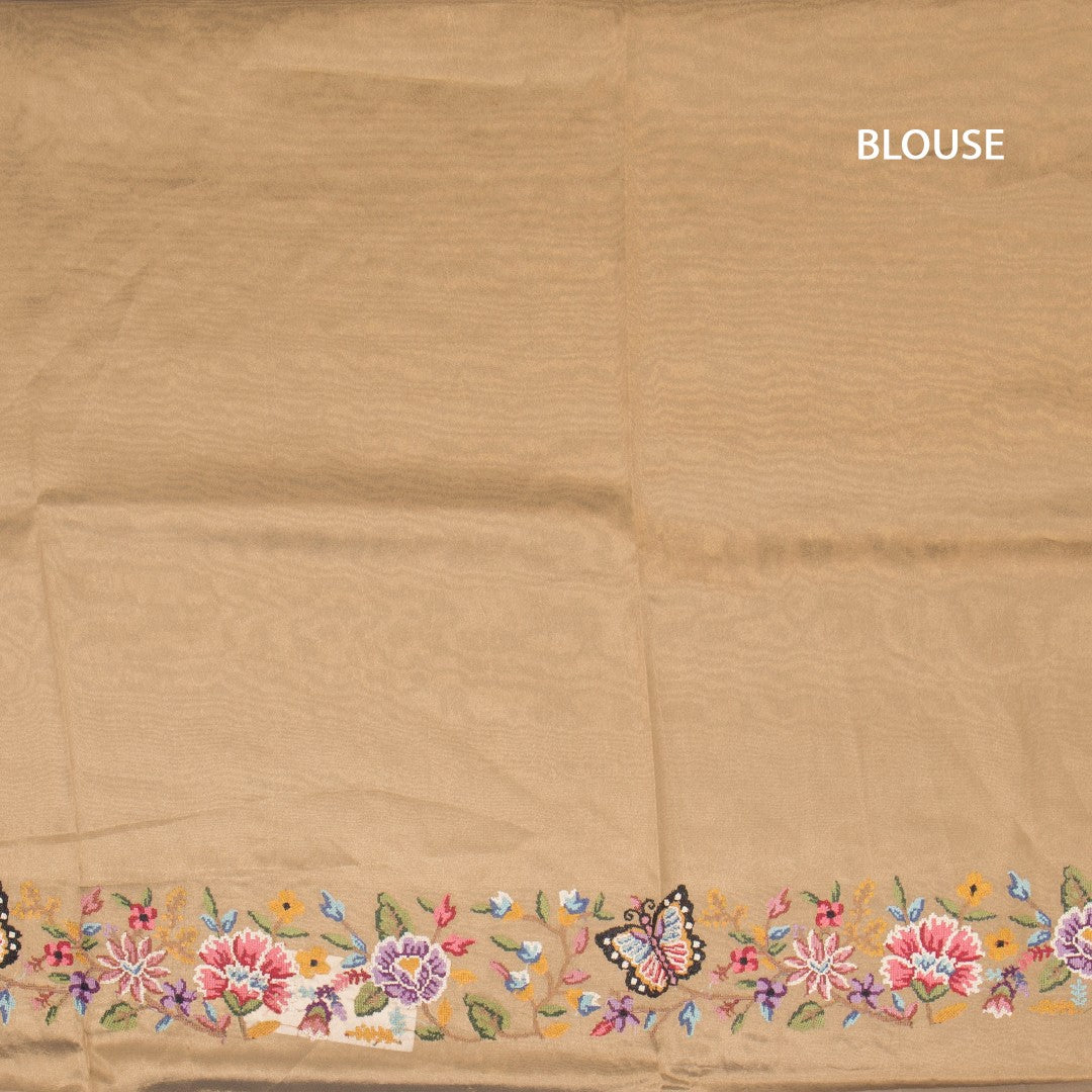 RTSR42393-3-Tissue-Silver-Saree-With-Floral-Thread-Border-02-blouse